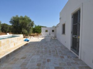 Villa tussen de olijvenbomen te koop Puglia