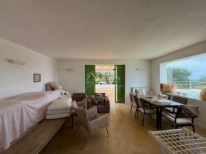 Te koop villa met Panoramisch uitzicht en Zwembad zone pranzo