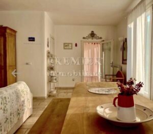 In de Itrie Vallei in Puglia te koop een villa met zwembad