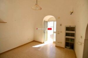 Trulli en lamia te koop in Puglia ik kan je helpen met het vinden, onderhandelen over de prijs en kopen t/m de notaris in het Nederlands