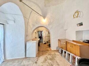 Groep trulli en lamia in C.M. te koop in Puglia