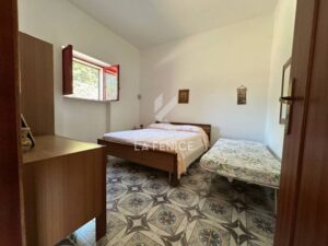 Lamia met prachtige antieke tegelvloeren te koop in Puglia
