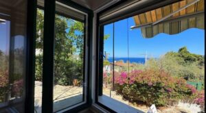 Villa Zeezicht aan de Adriatische Zee te koop in Puglia met volledig NL begeleiding.