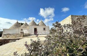 Te koop Puglia een trulli complex