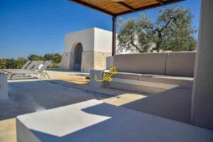 te koop met zwembad in Puglia