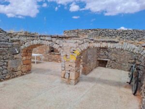 stenen trulli te koop in Puglia