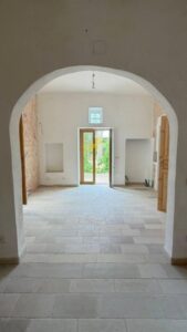 Geheel gerenoveerde trullo te koop Puglia