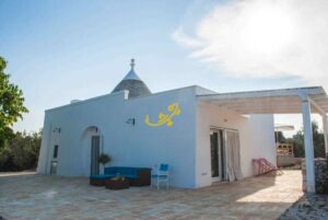 Villa met olijfgaard te koop Puglia