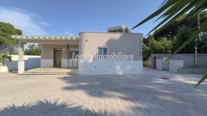 San Pietro Vernotico Villa te koop