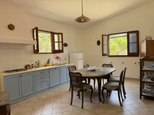 Mooie keuken in Villa die te koop is in Puglia aan de kust