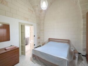 Villa te koop in Puglia slaapkamer met schitterend plafond