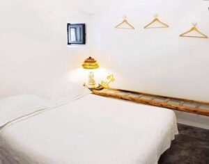 Een trullo met zeezicht te koop in Puglia