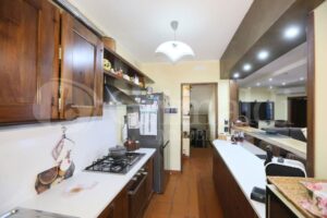 Keuken in te koop staande villa Puglia