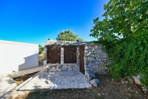 erf te koop staande trullo