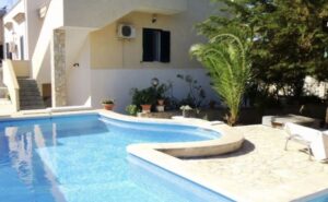 Grote Villa te koop Gallipoli het zwembad