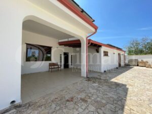 Gerenoveerde villa te koop Puglia