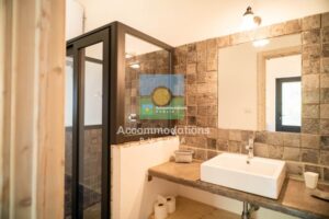 Badkamer in te koop staande trullo